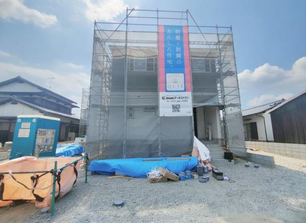 2路線可能な便利な立地!庭+カースペース3台以上 塩浜1丁目