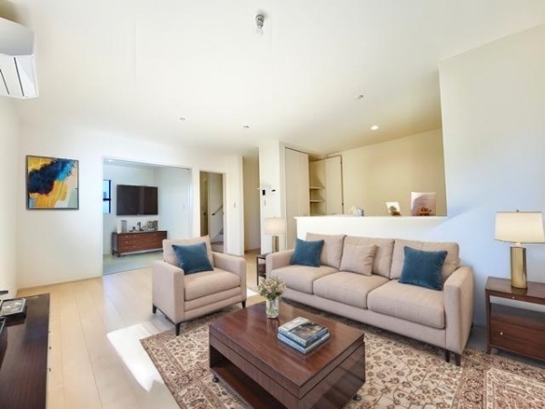 『船橋』駅より徒歩18分! 新築戸建 夏見3丁目